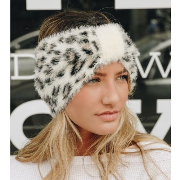 Accessories - Faux Mohair White Leopard Bow Headband Wrap